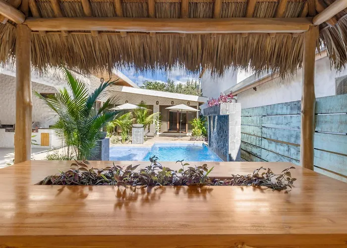 Сasa de vacaciones Modern With Chic Bohemian Style And Zen Outdoor Oasis With Swimming Pool And Tiki Style Dining Space Potrero (Guanacaste)